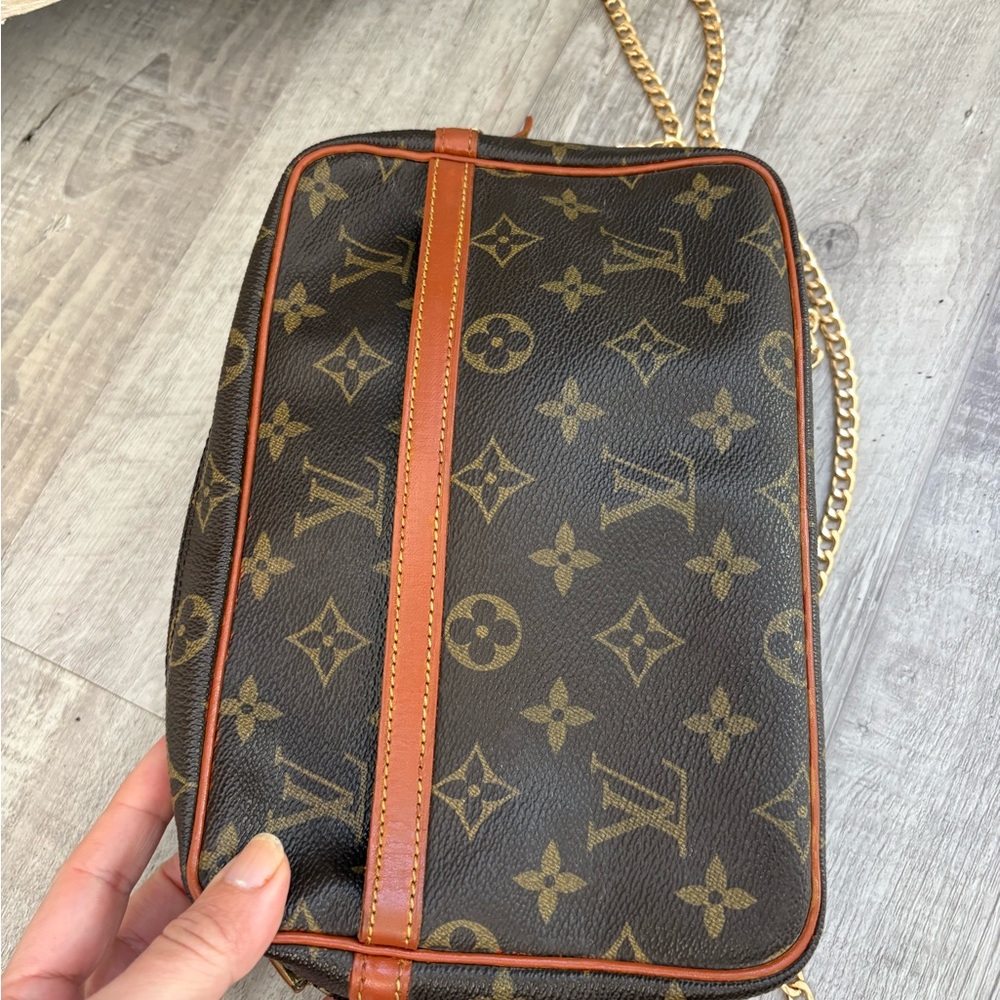 Louis Vuitton Compiegne 23 crossbody bag clutch tote purse handbag monogram
